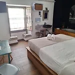 Lovin Book Guest house Obidos