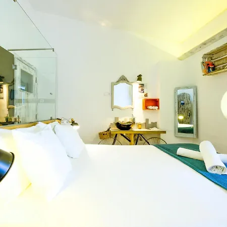 Lovin Book Pensionat Óbidos