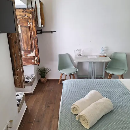 Lovin Book Pensionat Óbidos