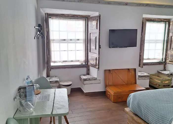 Lovin Book 3* Óbidos