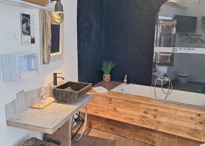 Lovin Book 3* Óbidos